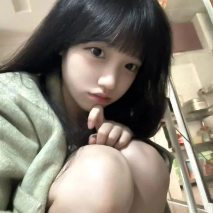 黄阿丽:小眼镜蛇